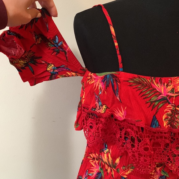 No Boundaries Red Maxi Hummingbird Pattern Cold Shoulder Sundress Women’s Small - Picture 6 of 14